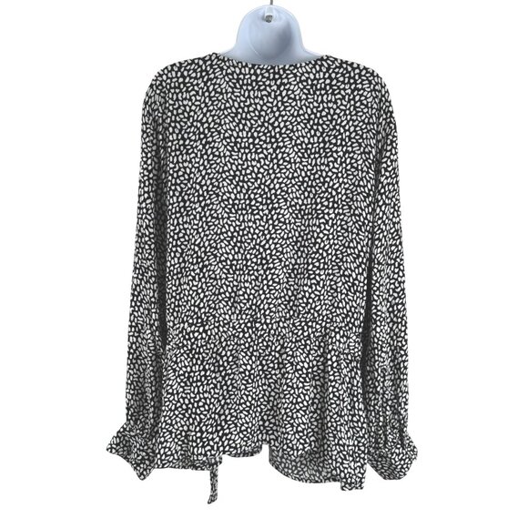 Talbots Wrap Top 2X Black White Printed Long Sleeve Viscose NWT TP-3557 - Picture 5 of 9